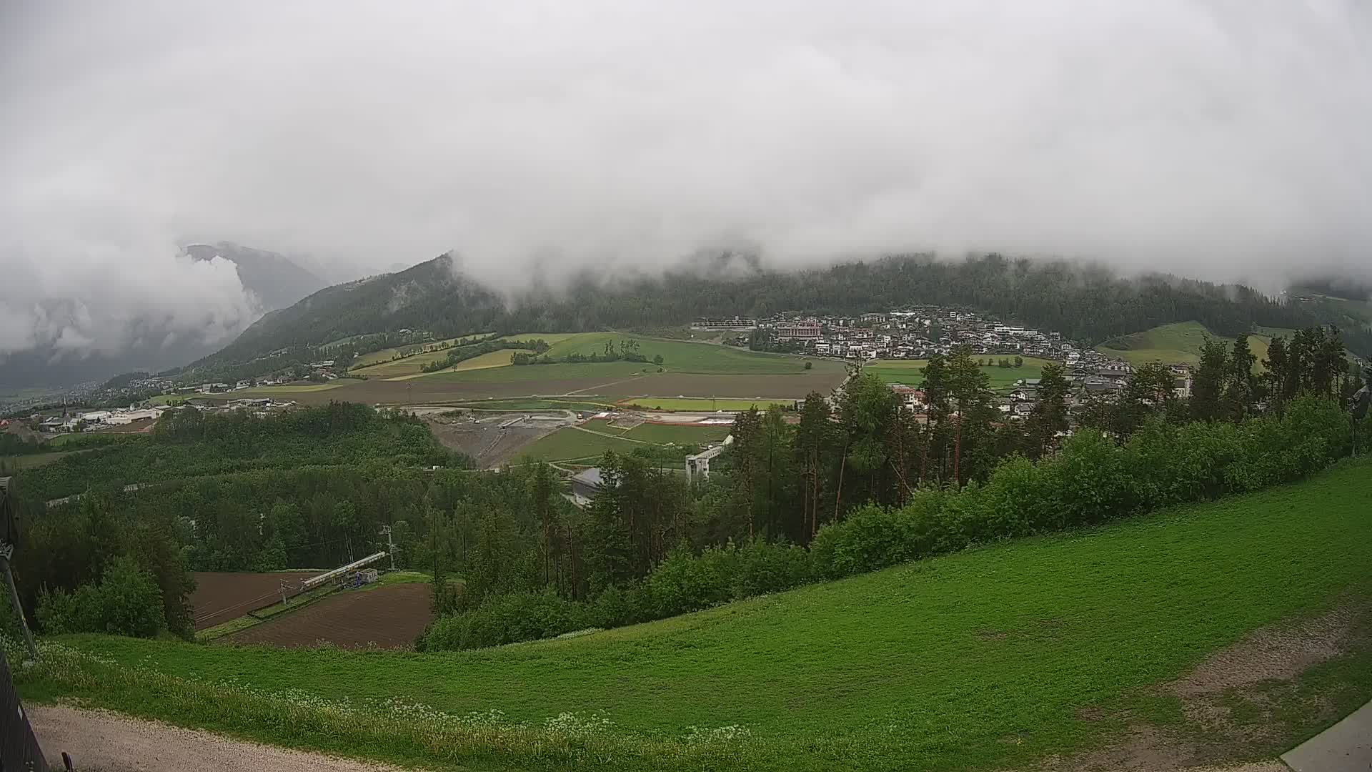 Spletna kamera Ried – Pogled na Percha | Kronplatz