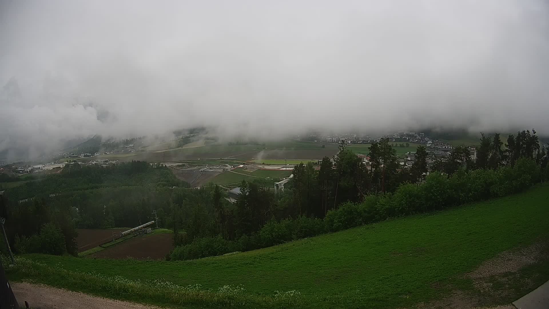 Spletna kamera Ried – Pogled na Percha | Kronplatz