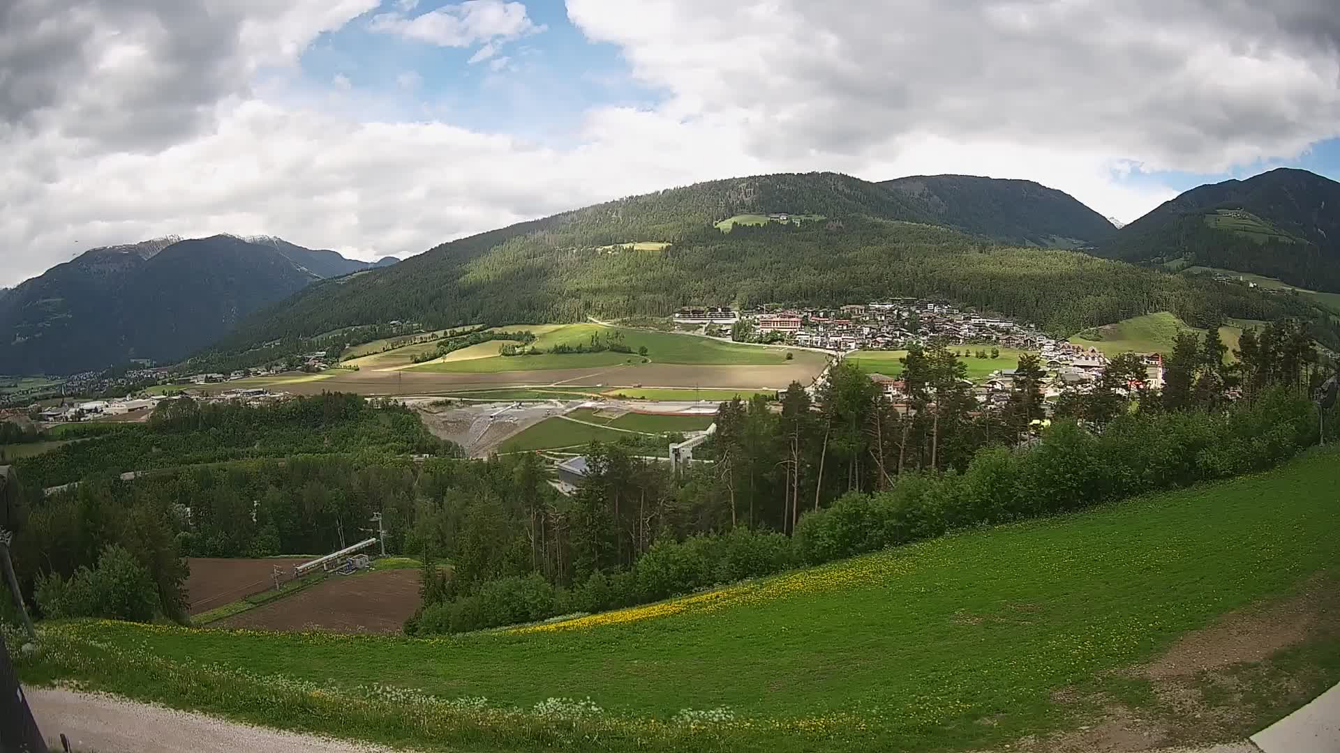 Spletna kamera Ried – Pogled na Percha | Kronplatz