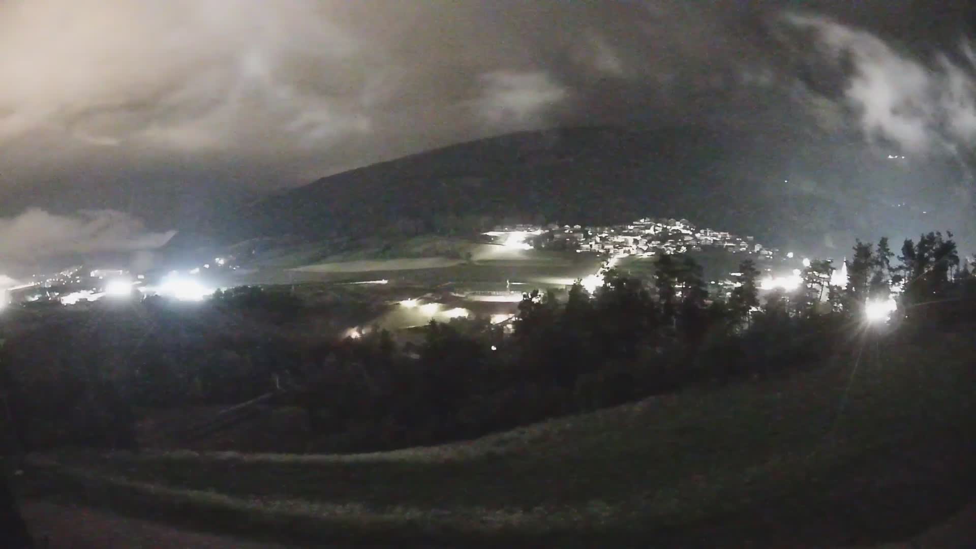 Web kamera Ried – pogled na Percha | Kronplatz