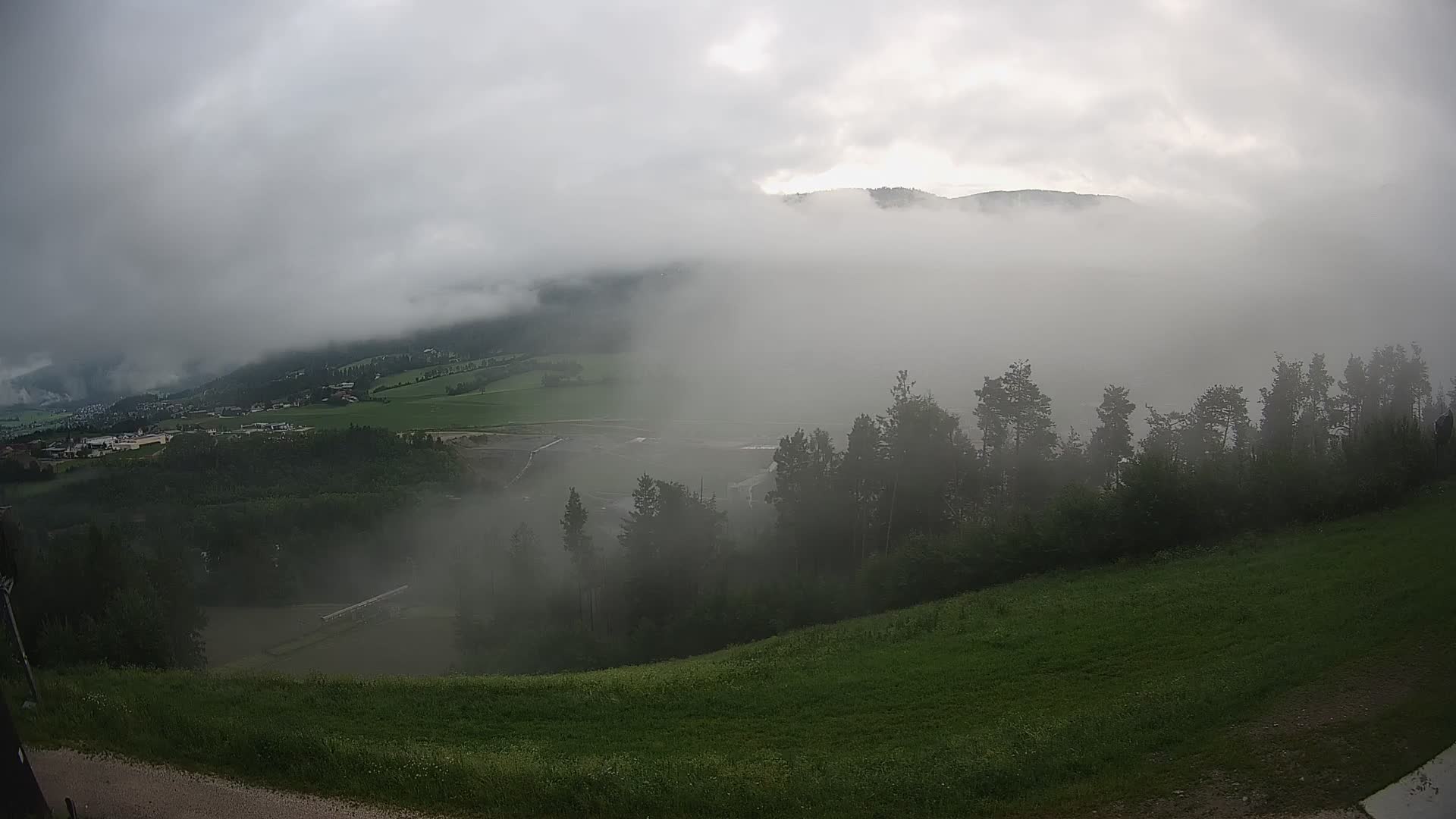 Spletna kamera Ried – Pogled na Percha | Kronplatz