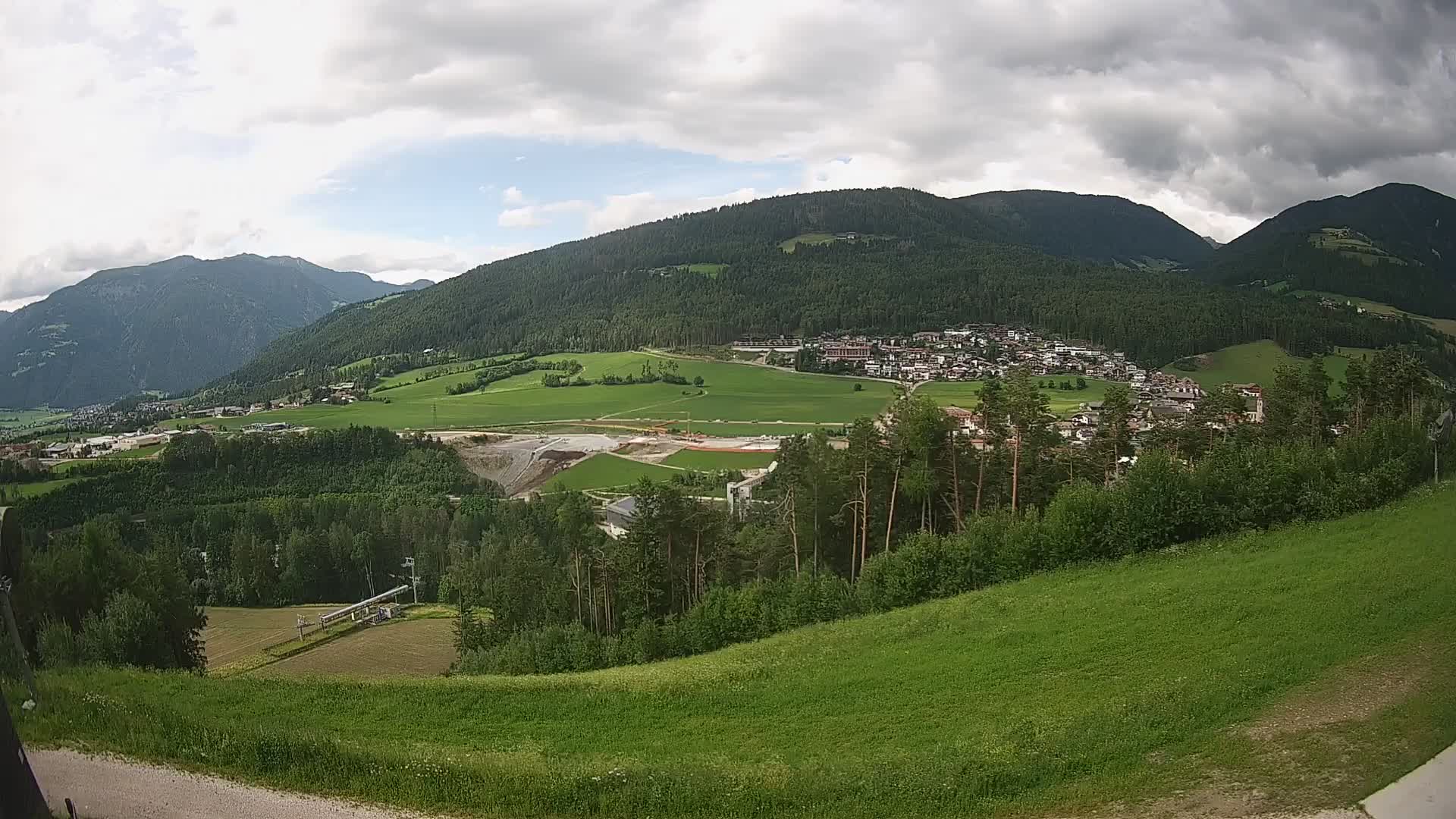 Spletna kamera Ried – Pogled na Percha | Kronplatz