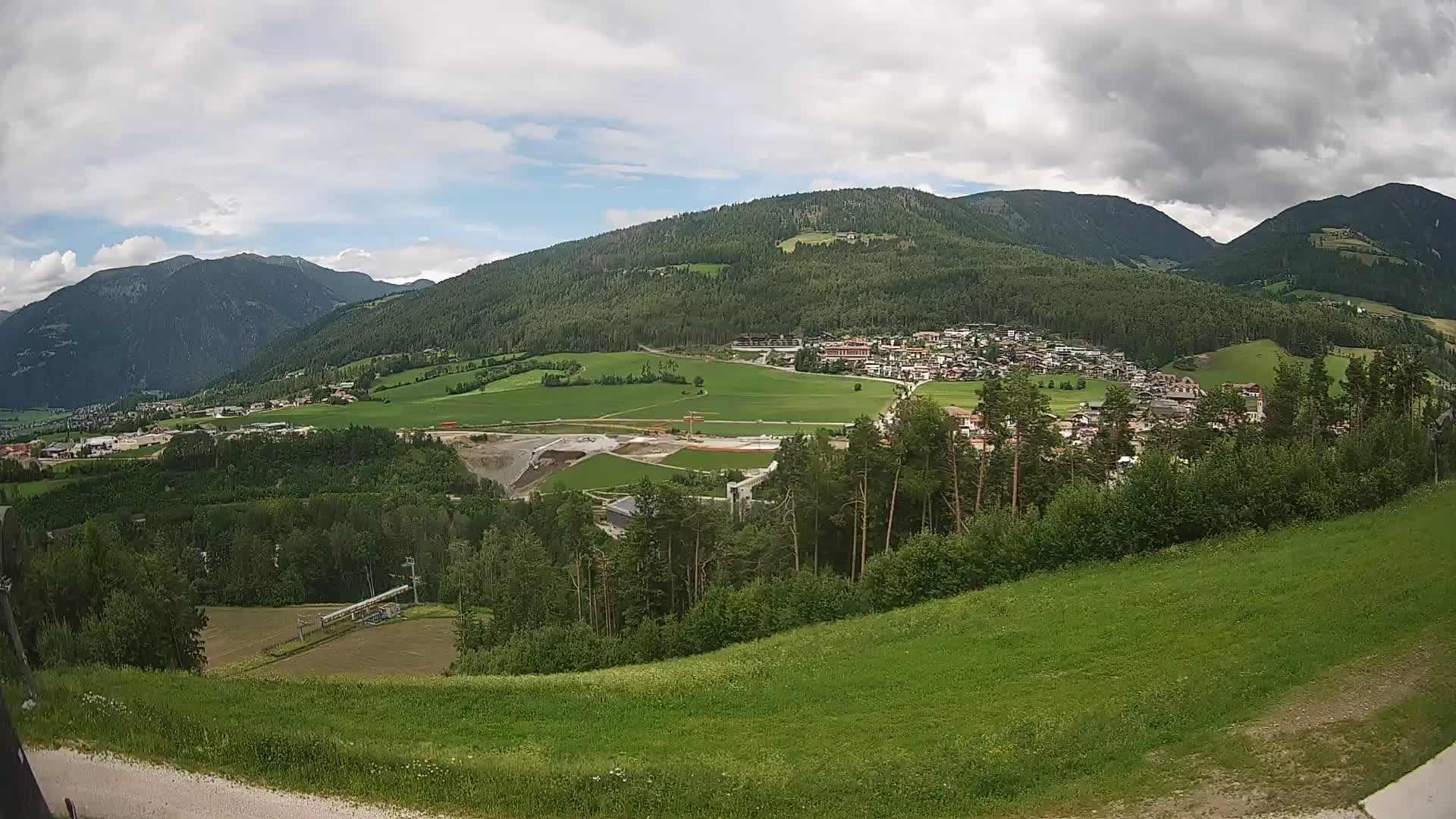 Spletna kamera Ried – Pogled na Percha | Kronplatz