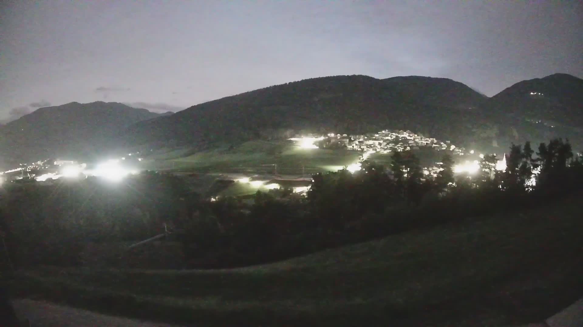 Webcam Ried – panorama su Perca / Percha – Plan de Corones