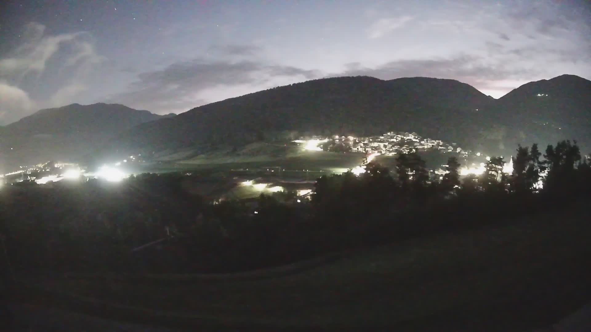 Webcam Ried – View to Percha / Perca