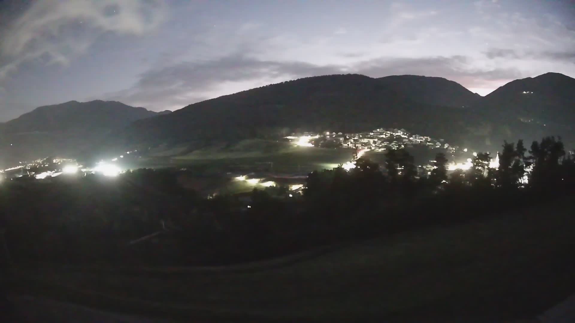 Webcam Ried – View to Percha / Perca