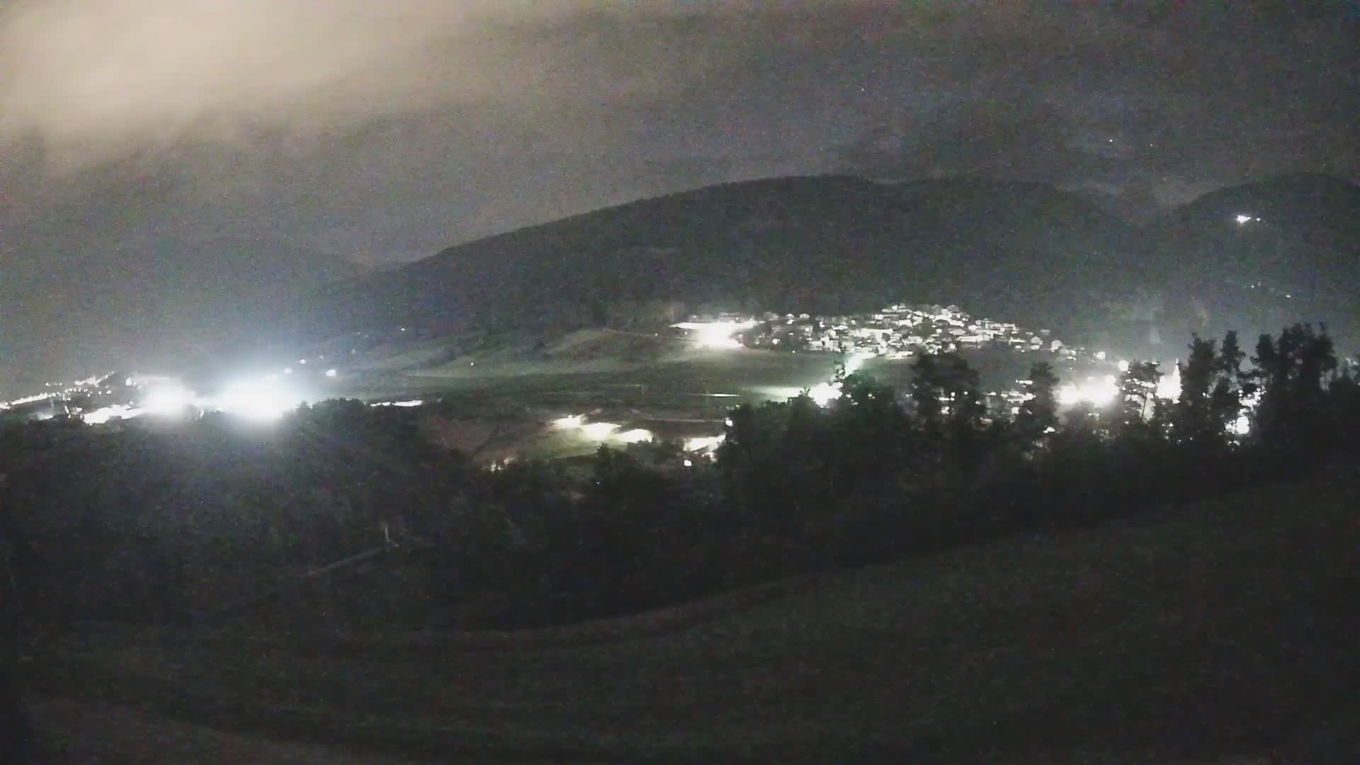 Webcam Ried – View to Percha / Perca