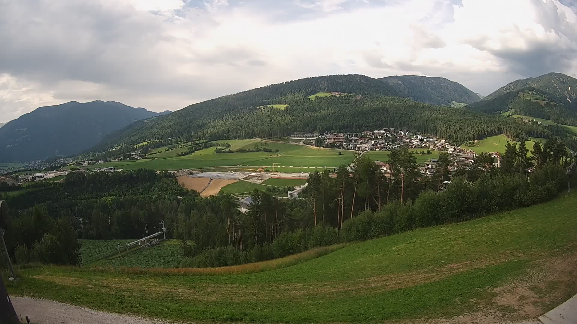 Spletna kamera Ried – Pogled na Percha | Kronplatz