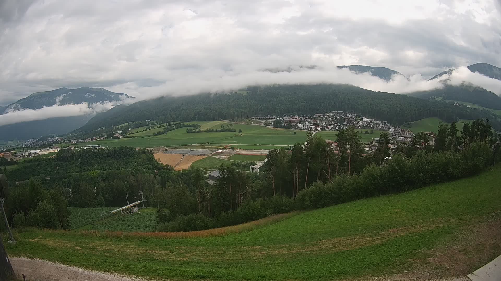Spletna kamera Ried – Pogled na Percha | Kronplatz