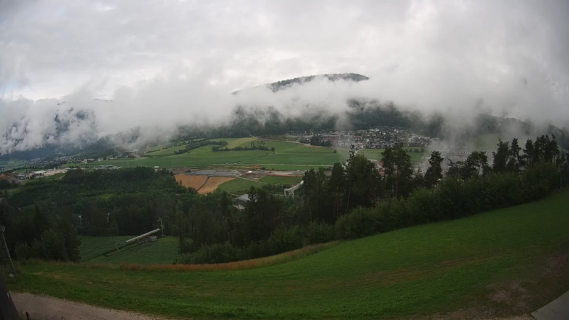 Spletna kamera Ried – Pogled na Percha | Kronplatz