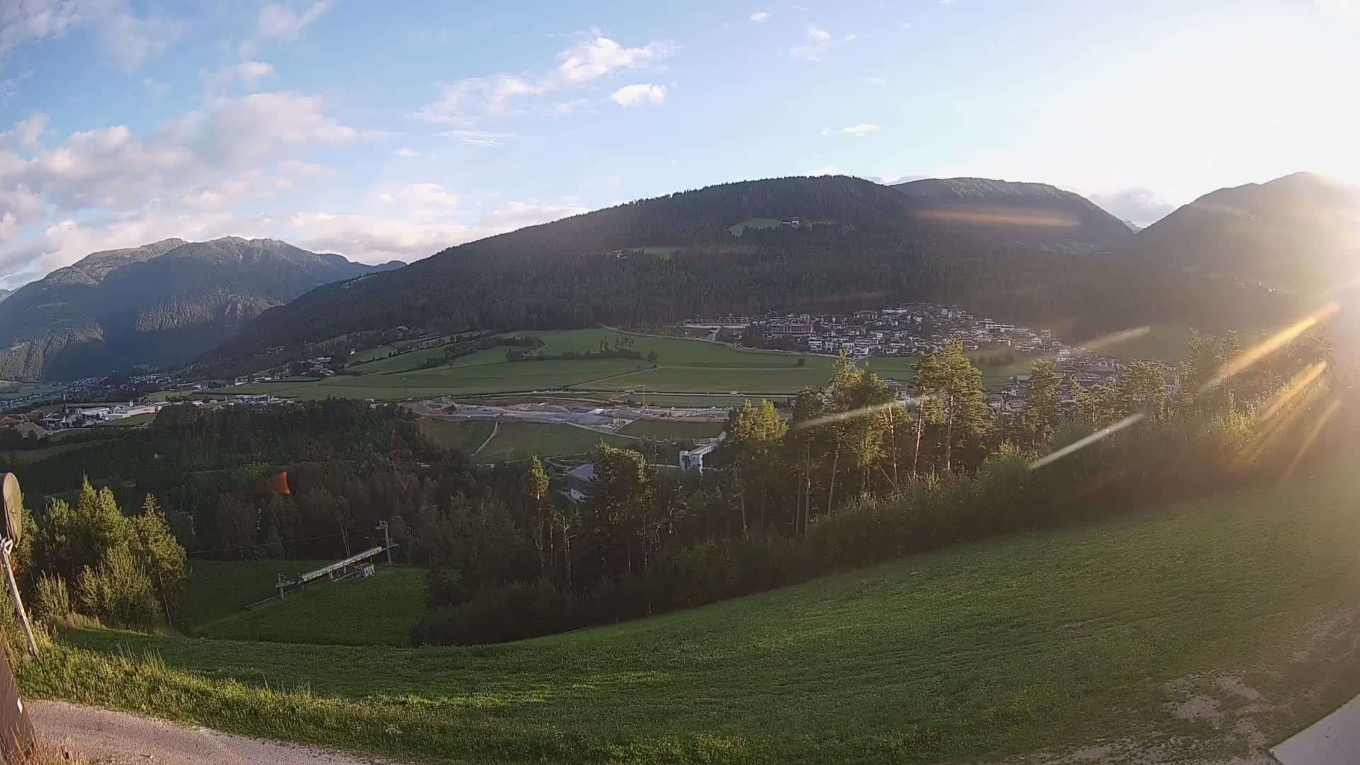 Spletna kamera Ried – Pogled na Percha | Kronplatz