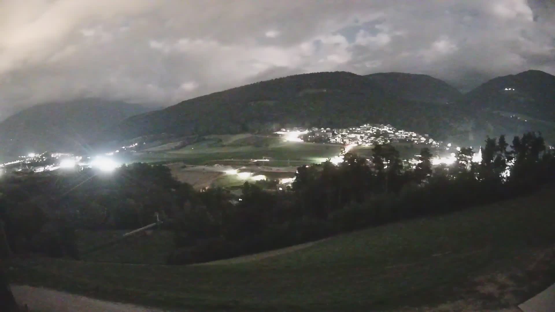 Webcam Ried – panorama su Perca / Percha – Plan de Corones
