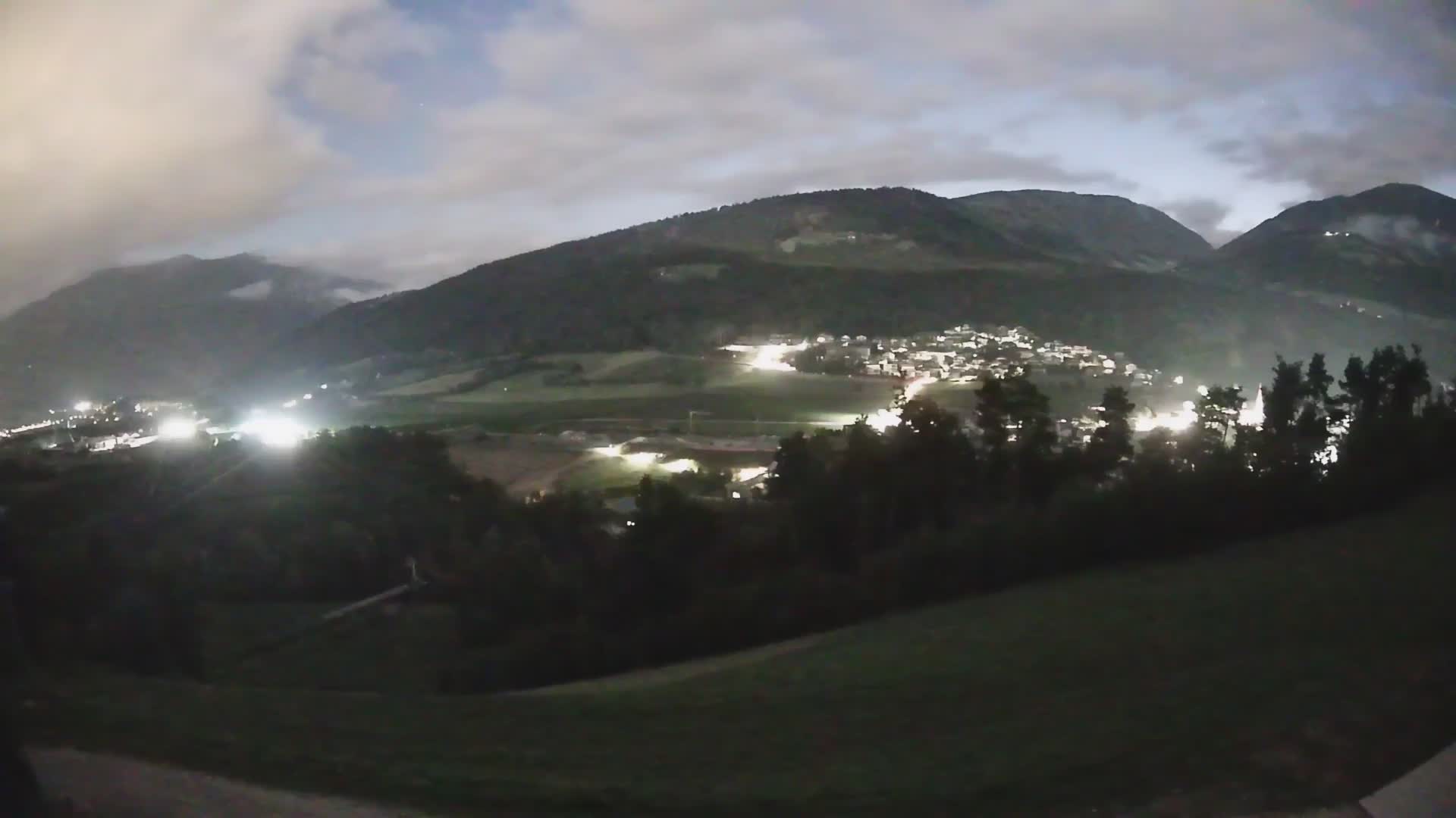 Webcam Ried – View to Percha / Perca