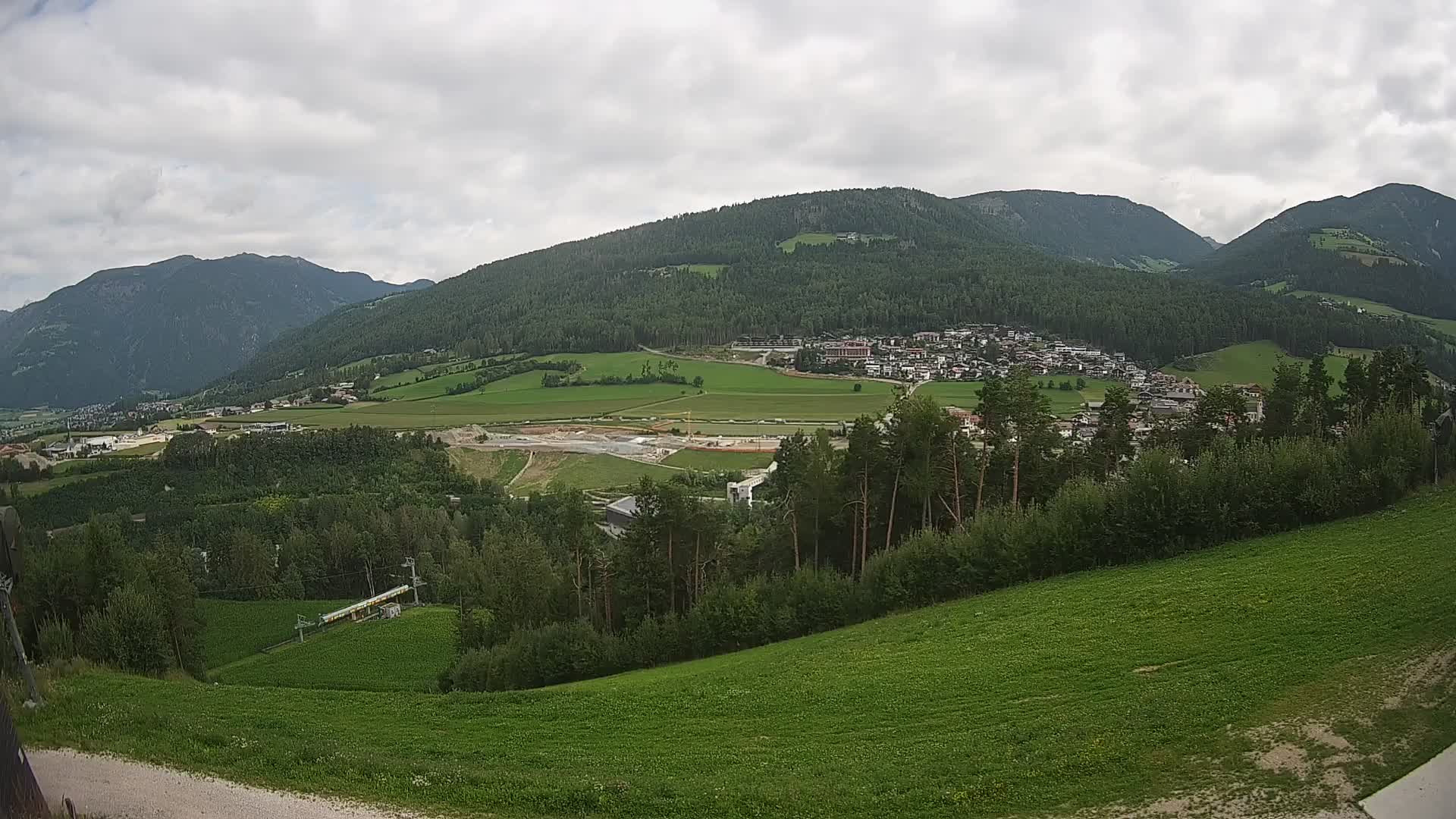Spletna kamera Ried – Pogled na Percha | Kronplatz