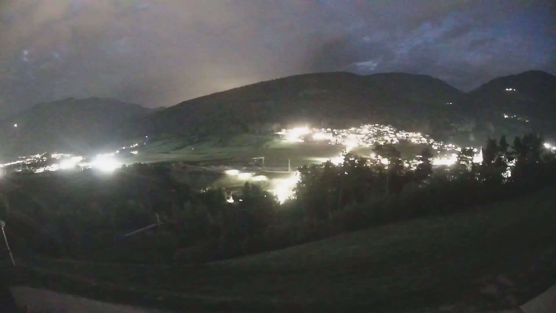Webcam Ried – View to Percha / Perca