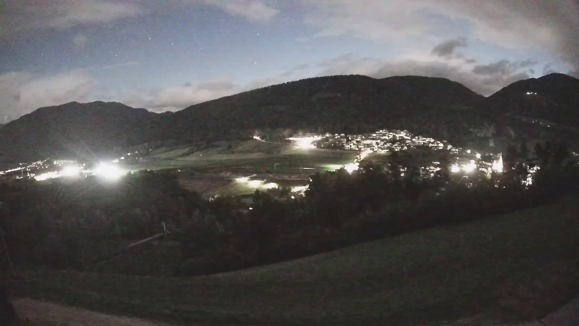 Webcam Ried – View to Percha / Perca