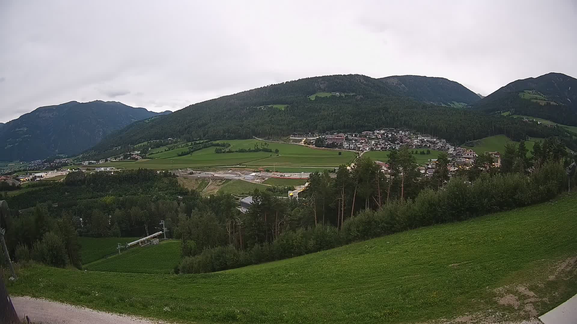 Spletna kamera Ried – Pogled na Percha | Kronplatz