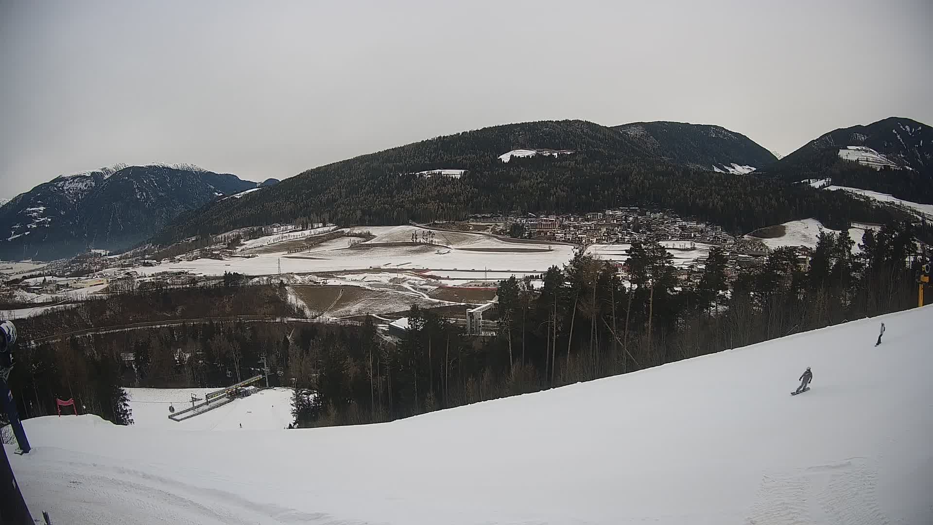 Spletna kamera Ried – Pogled na Percha | Kronplatz