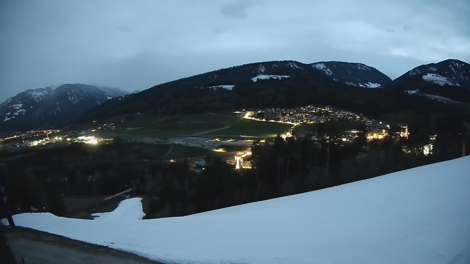 Spletna kamera Ried – Pogled na Percha | Kronplatz