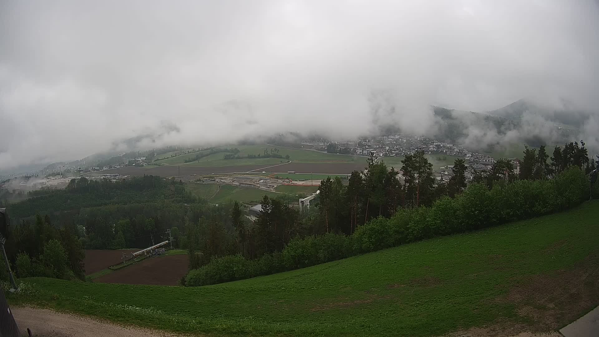 Spletna kamera Ried – Pogled na Percha | Kronplatz