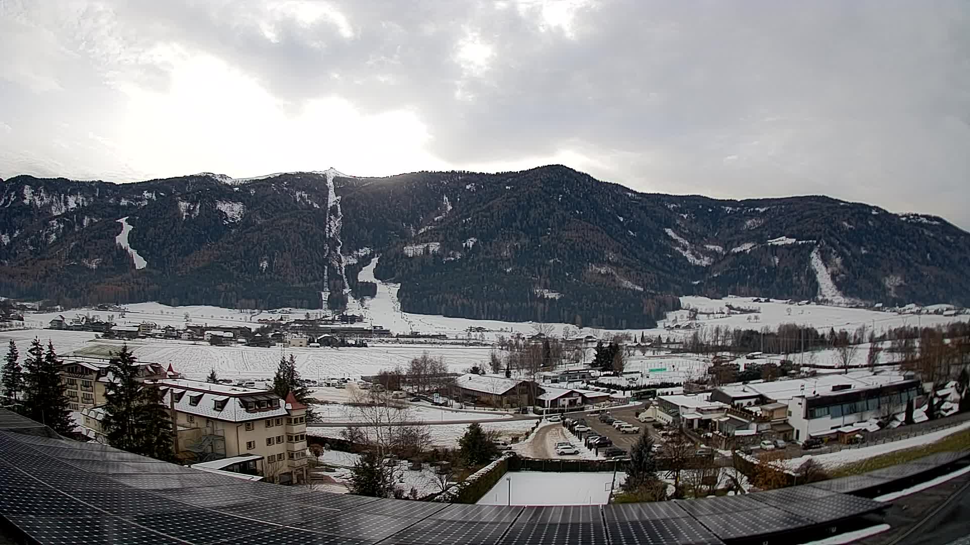 Spletna kamera Riscone | Hotel Olympia | Pogled na Kronplatz