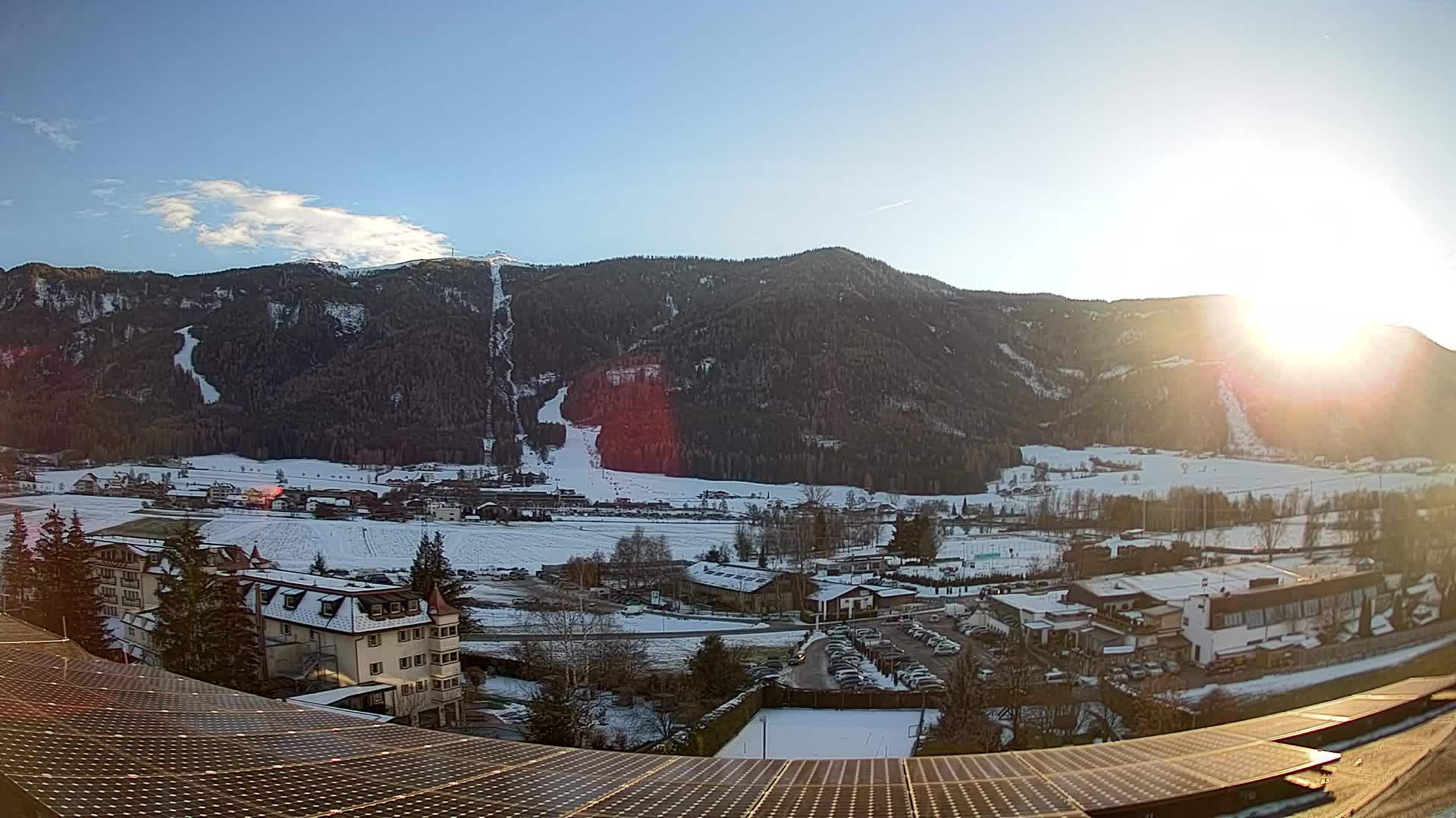 Spletna kamera Riscone | Hotel Olympia | Pogled na Kronplatz