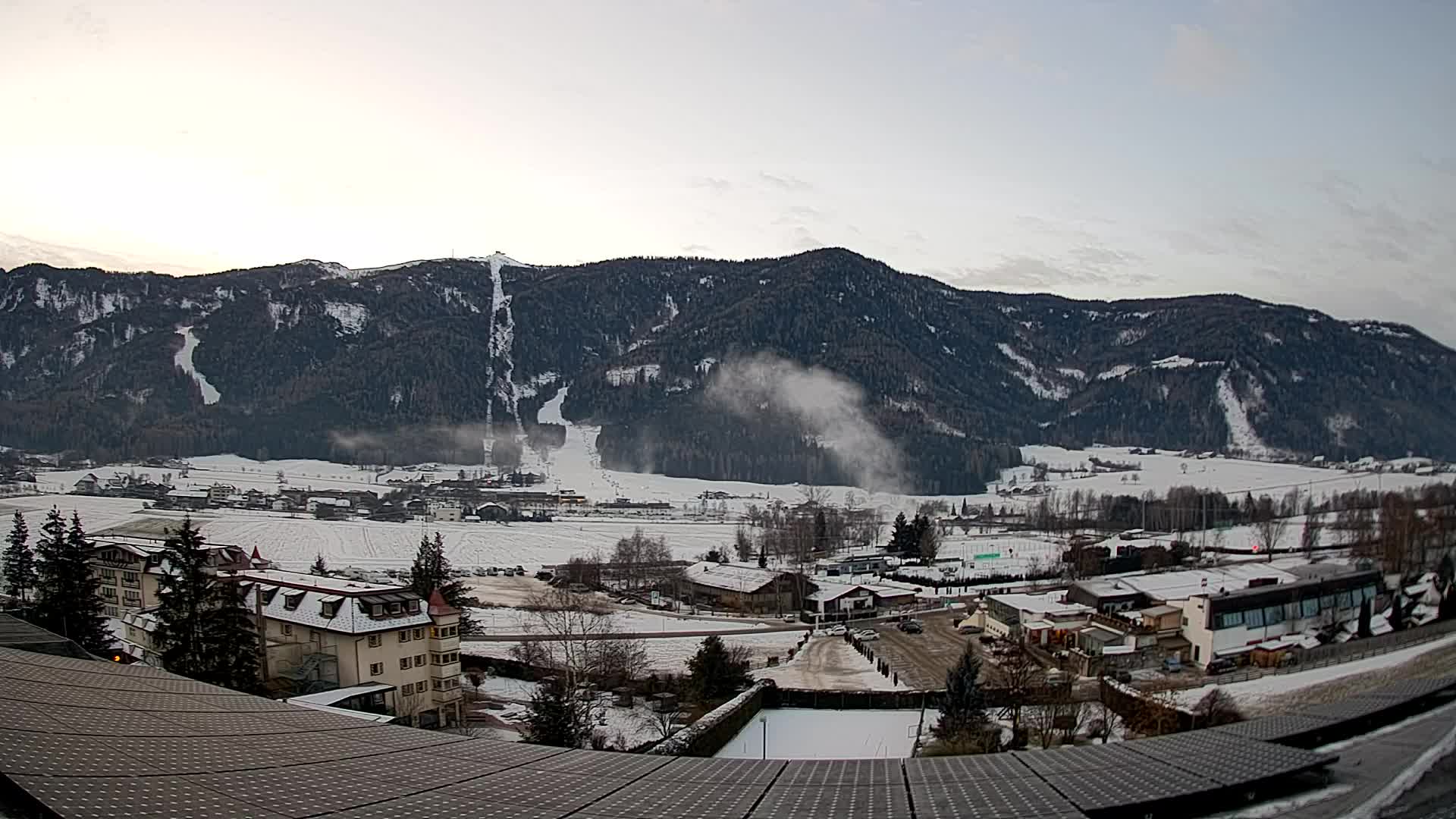 Spletna kamera Riscone | Hotel Olympia | Pogled na Kronplatz