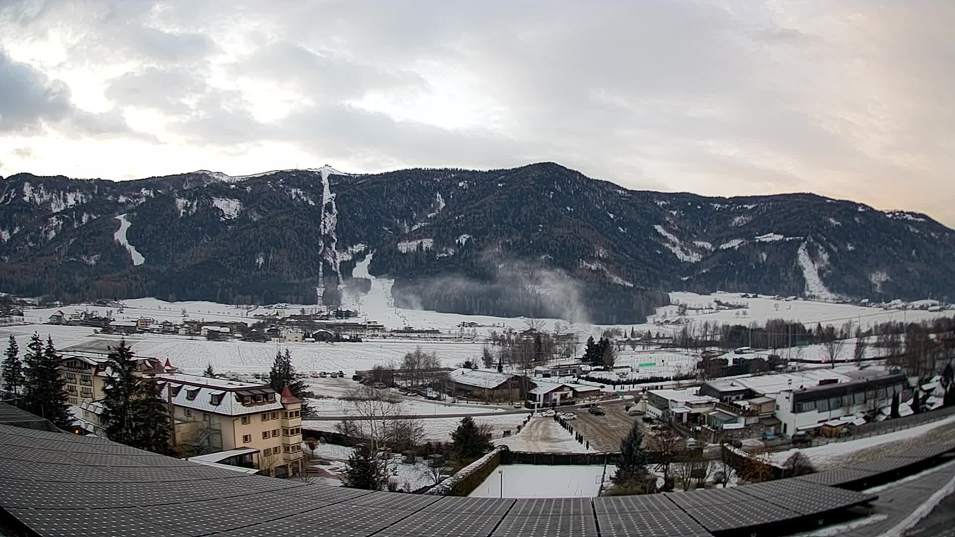 Webcam Riscone | Hotel Olympia | Kronplatz view