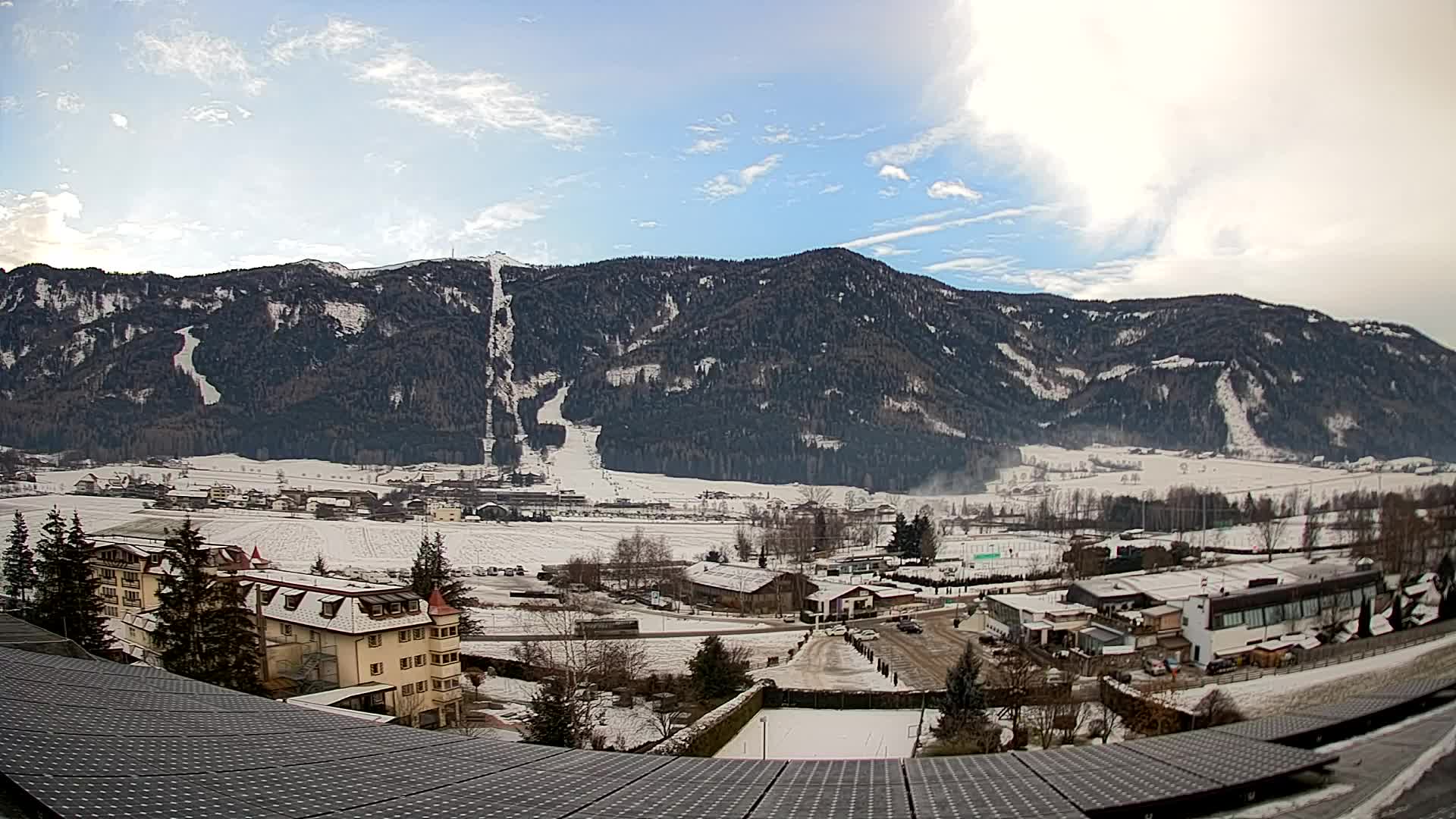 Spletna kamera Riscone | Hotel Olympia | Pogled na Kronplatz