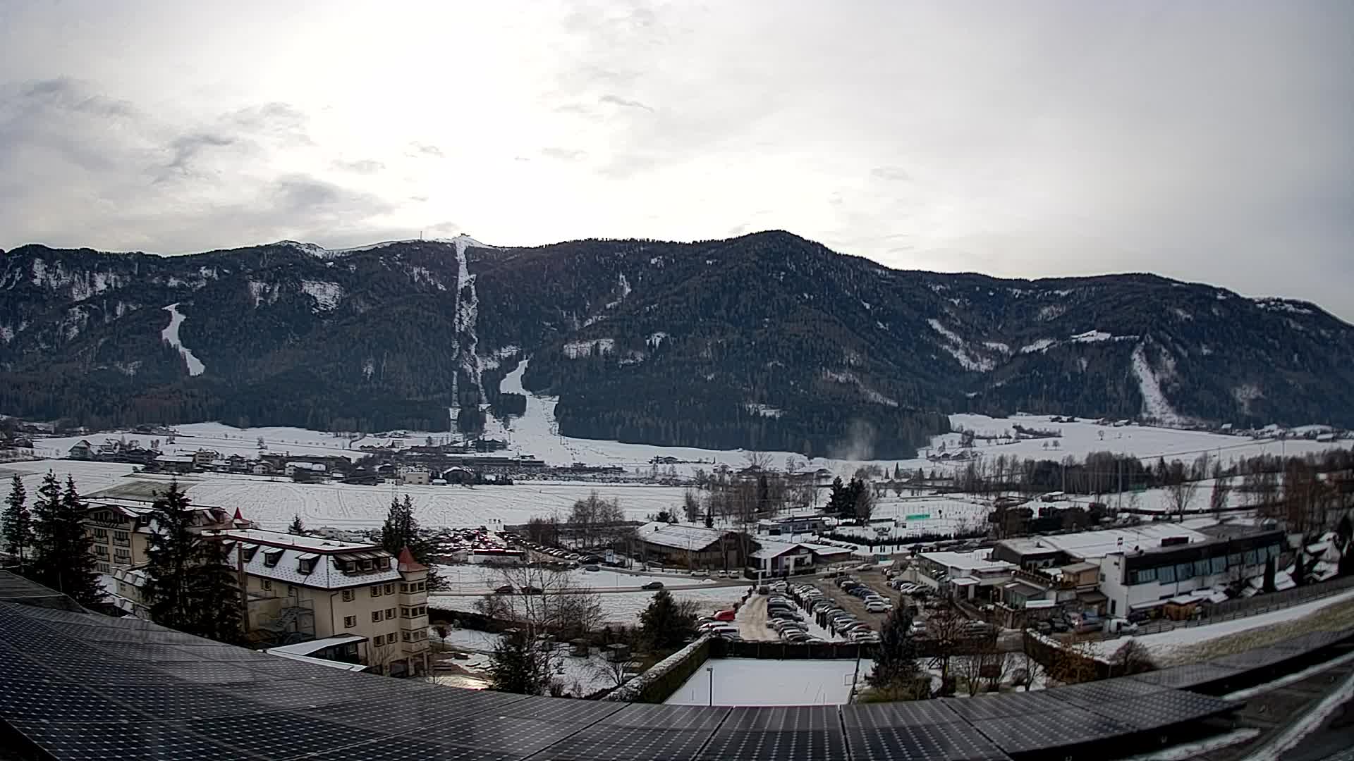 Spletna kamera Riscone | Hotel Olympia | Pogled na Kronplatz