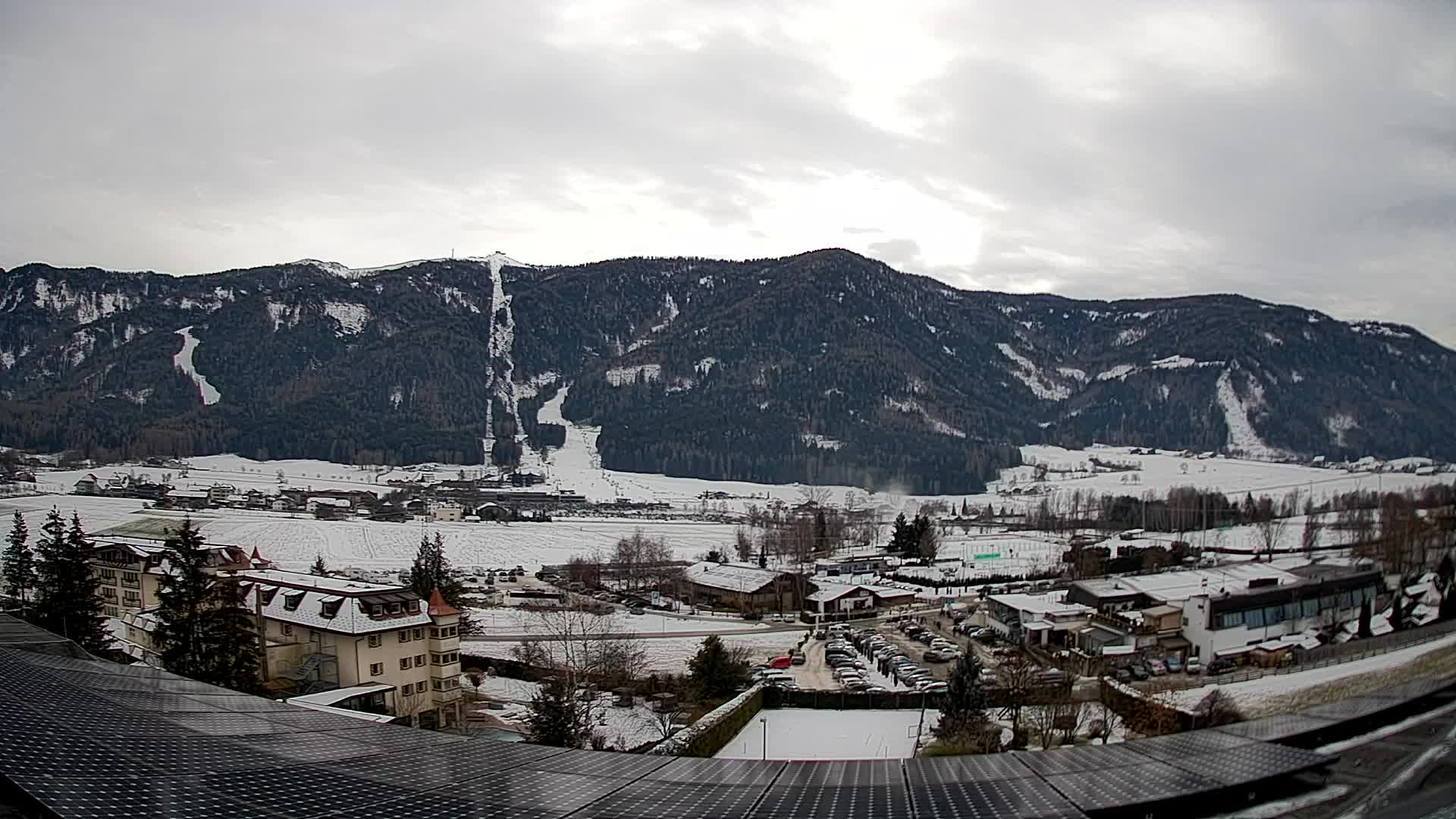 Spletna kamera Riscone | Hotel Olympia | Pogled na Kronplatz