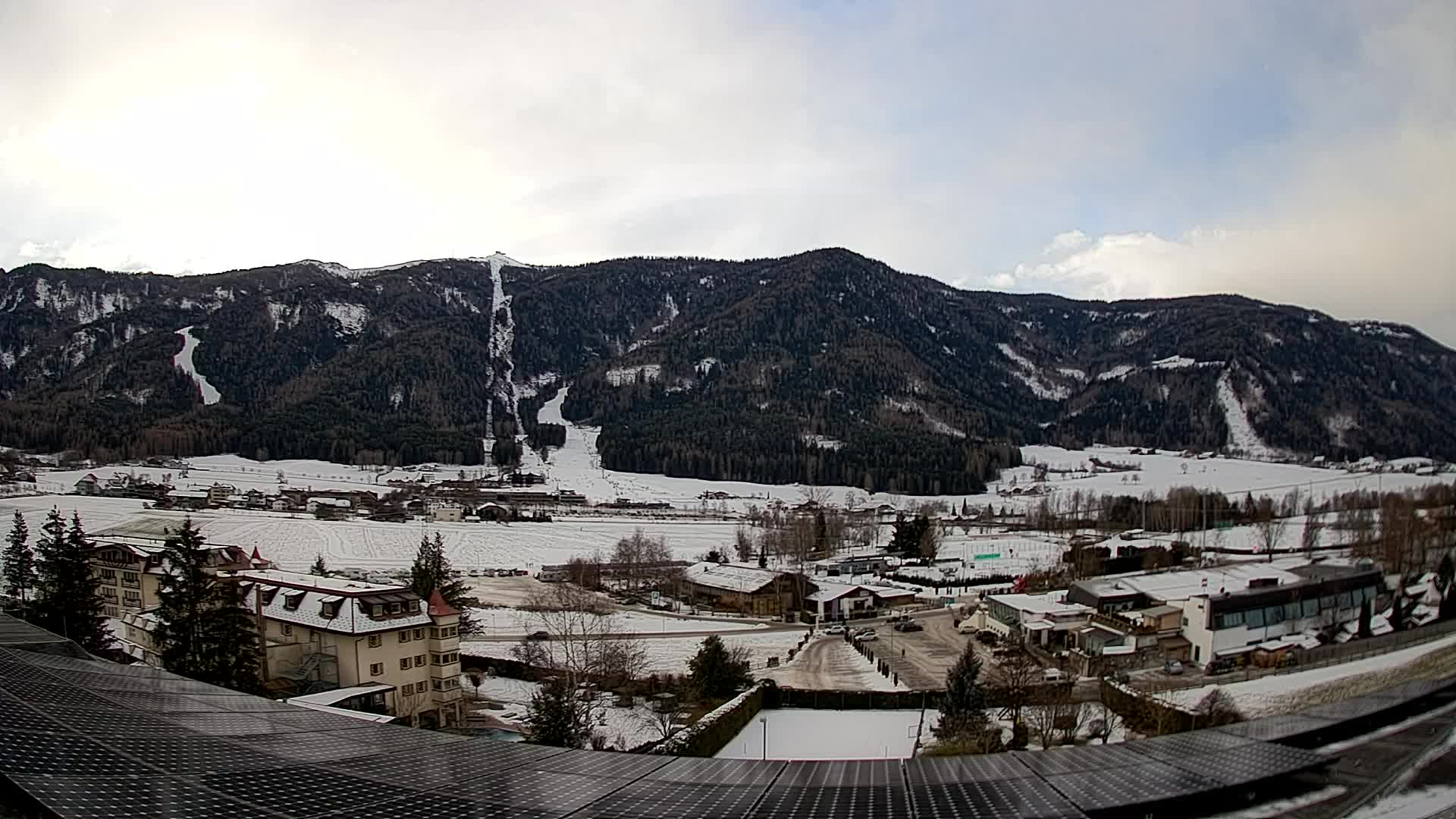 Spletna kamera Riscone | Hotel Olympia | Pogled na Kronplatz