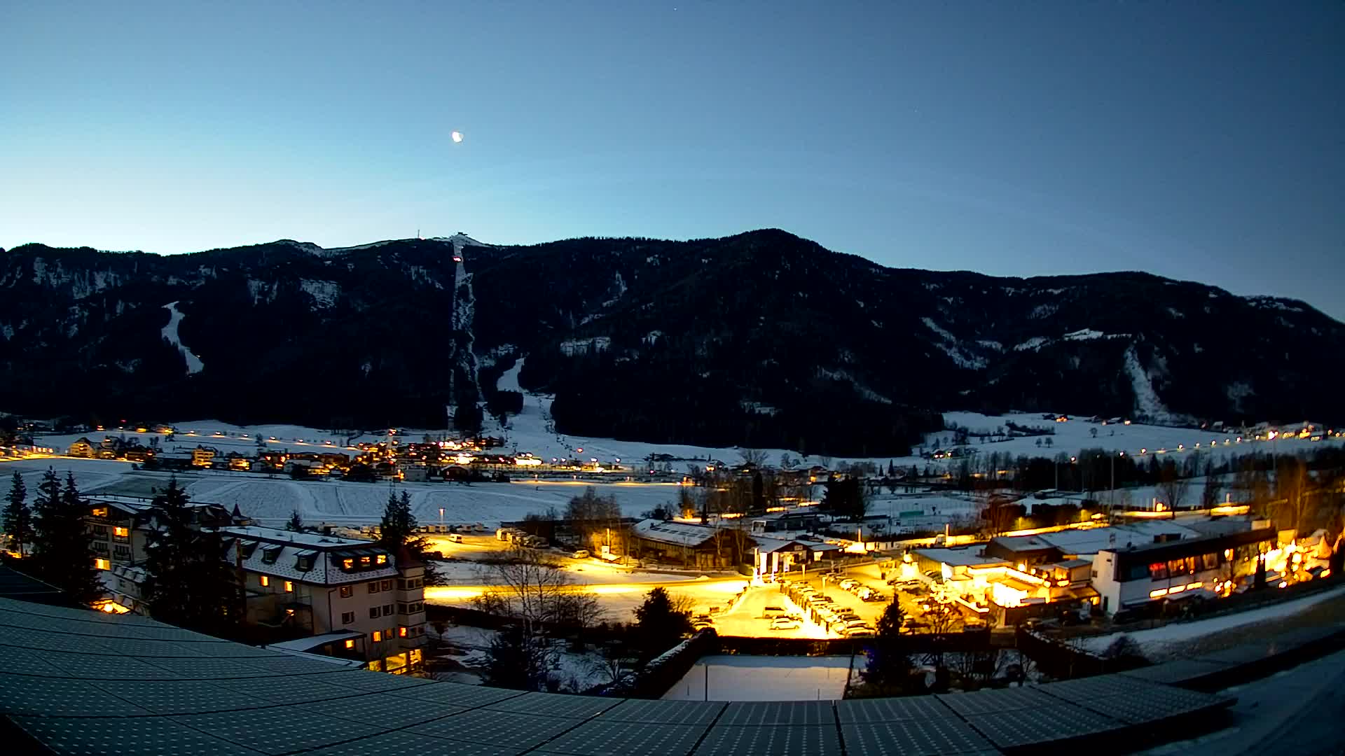 Spletna kamera Riscone | Hotel Olympia | Pogled na Kronplatz