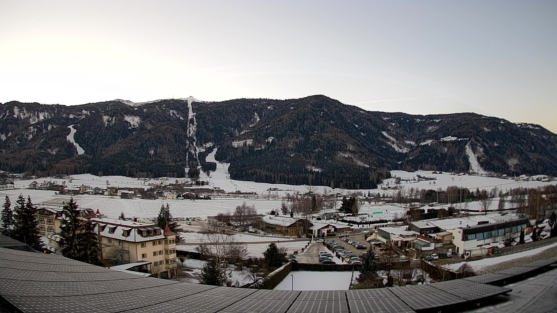 Spletna kamera Riscone | Hotel Olympia | Pogled na Kronplatz