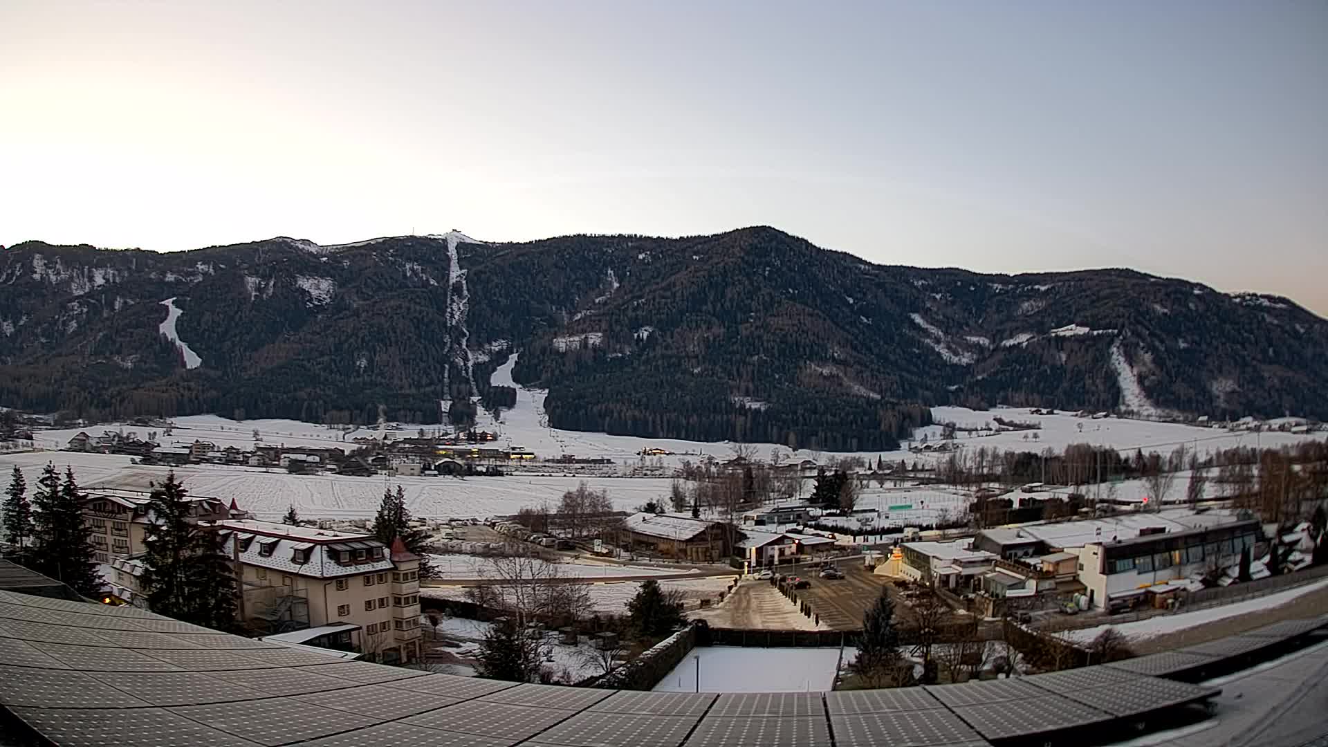 Spletna kamera Riscone | Hotel Olympia | Pogled na Kronplatz