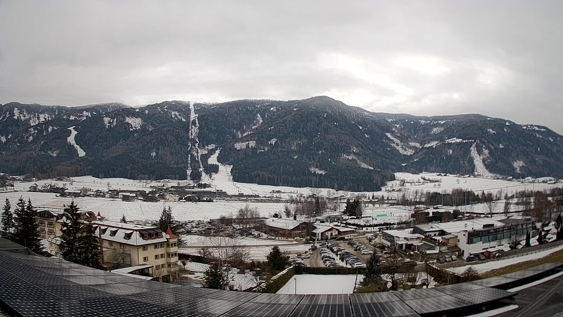 Spletna kamera Riscone | Hotel Olympia | Pogled na Kronplatz