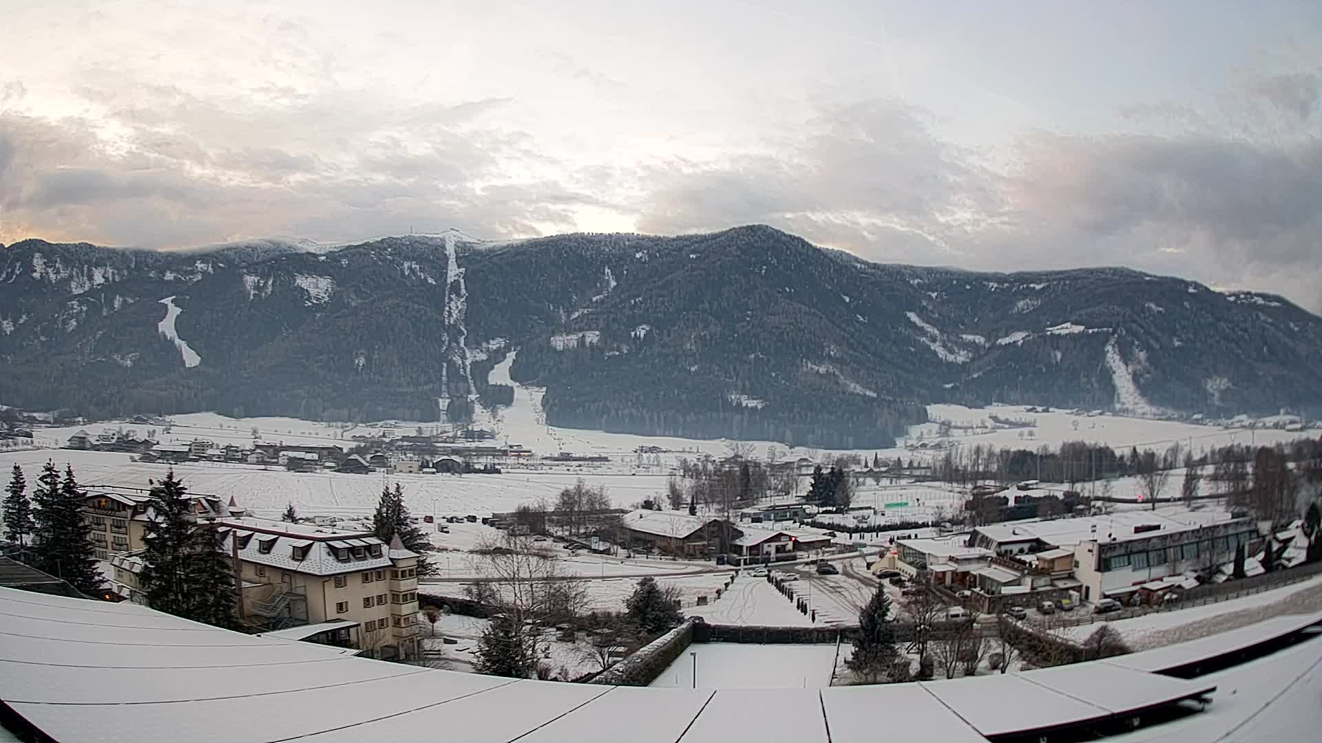 Webcam Riscone | Hotel Olympia | Kronplatz view