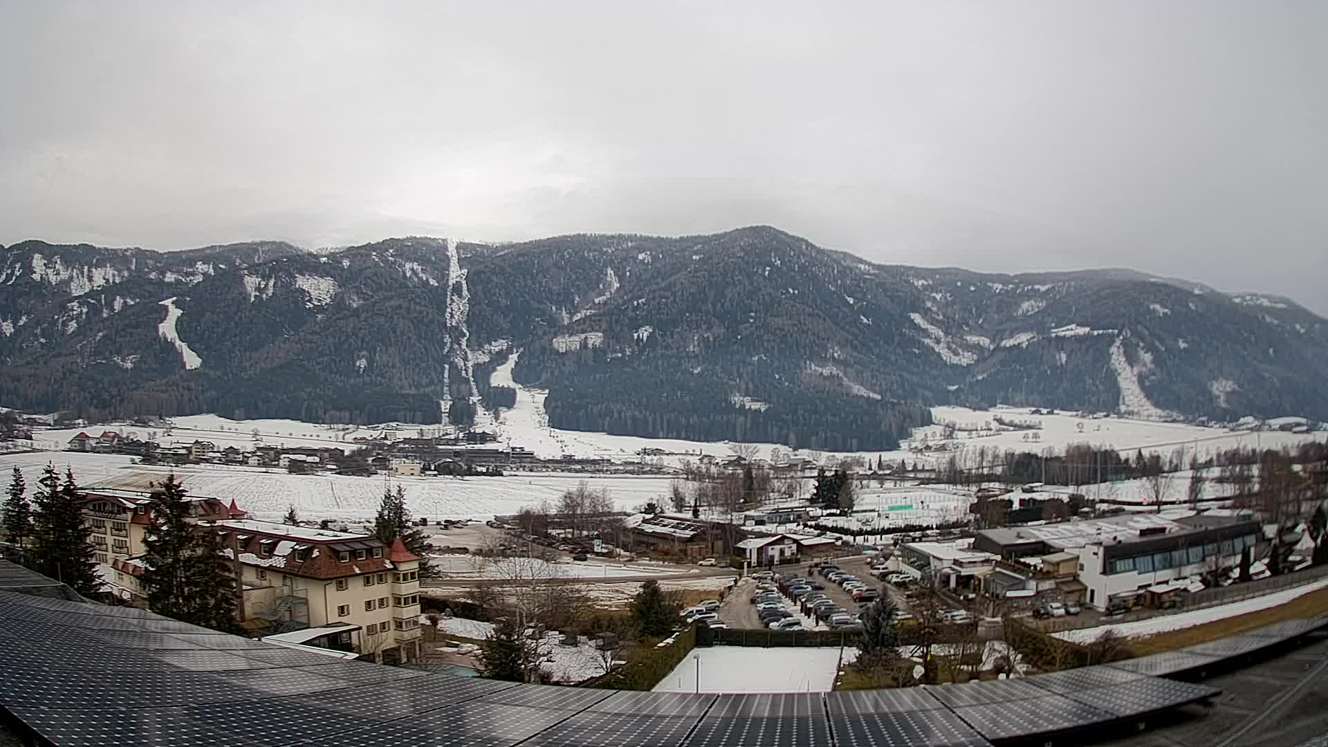 Spletna kamera Riscone | Hotel Olympia | Pogled na Kronplatz