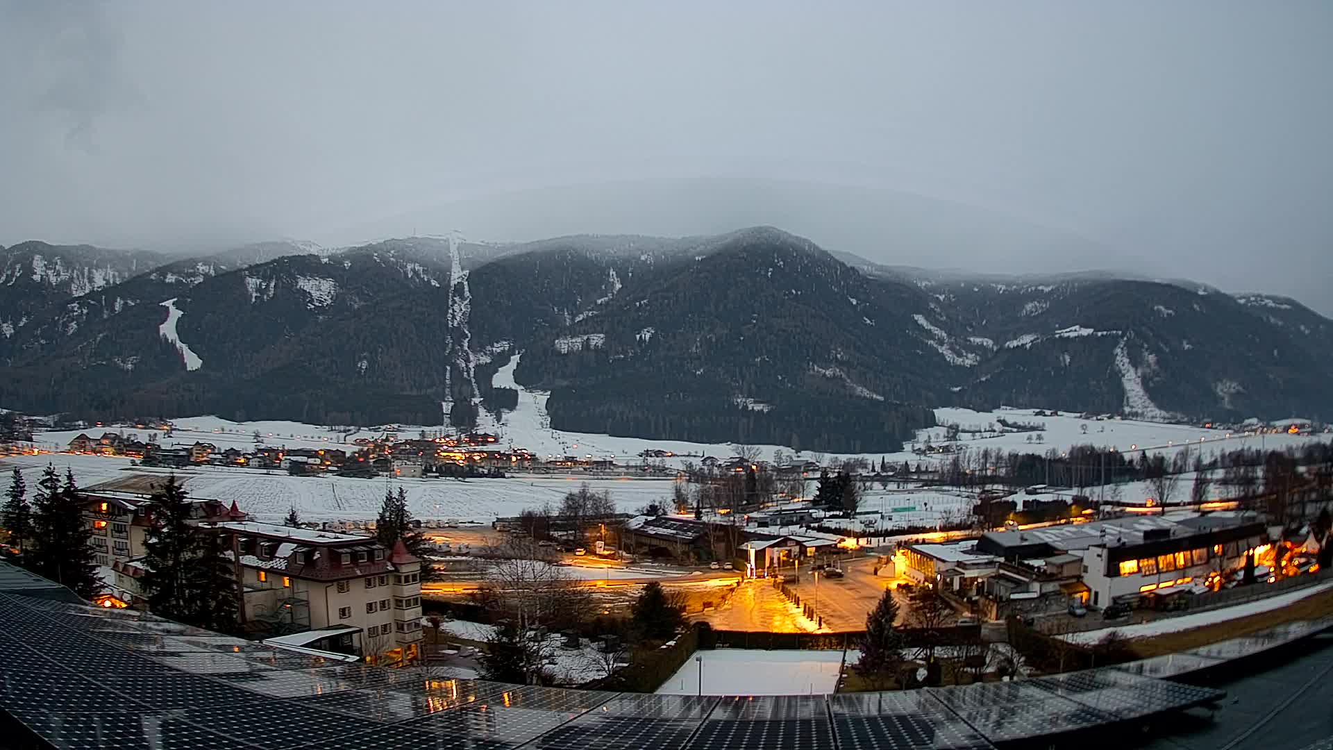 Spletna kamera Riscone | Hotel Olympia | Pogled na Kronplatz