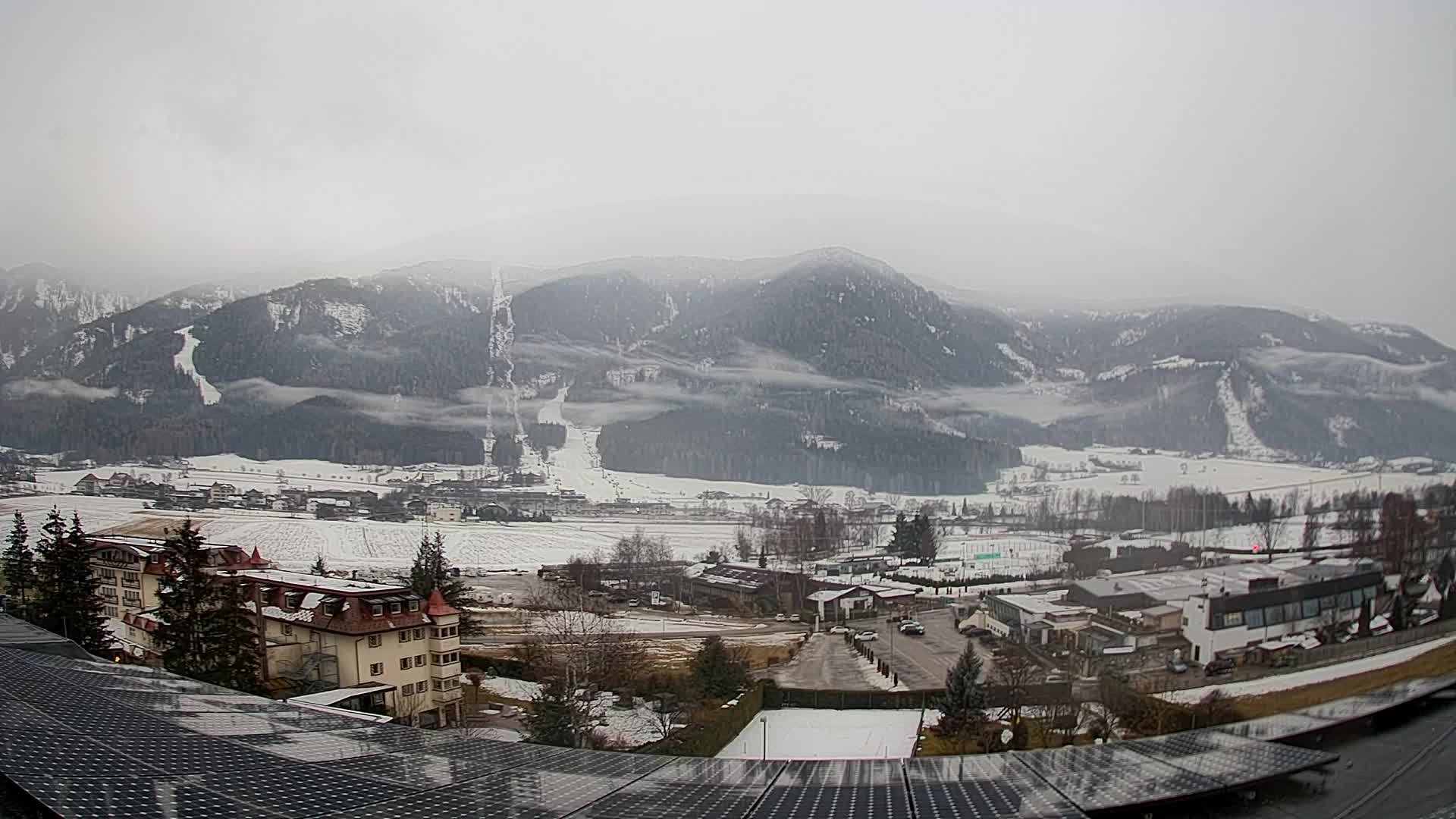 Spletna kamera Riscone | Hotel Olympia | Pogled na Kronplatz