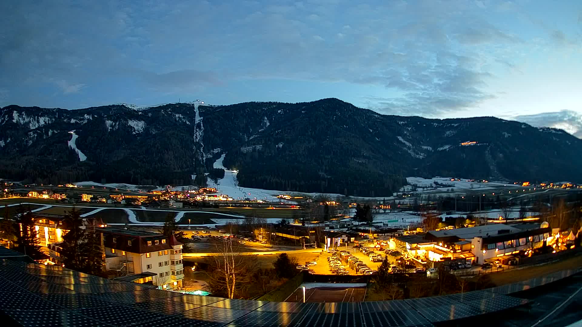 Spletna kamera Riscone | Hotel Olympia | Pogled na Kronplatz