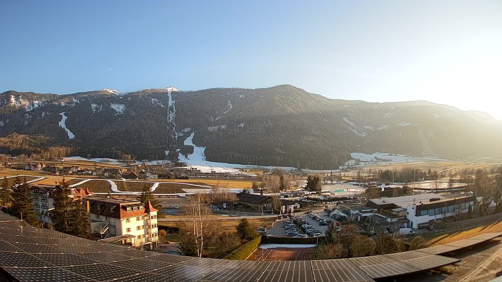 Spletna kamera Riscone | Hotel Olympia | Pogled na Kronplatz