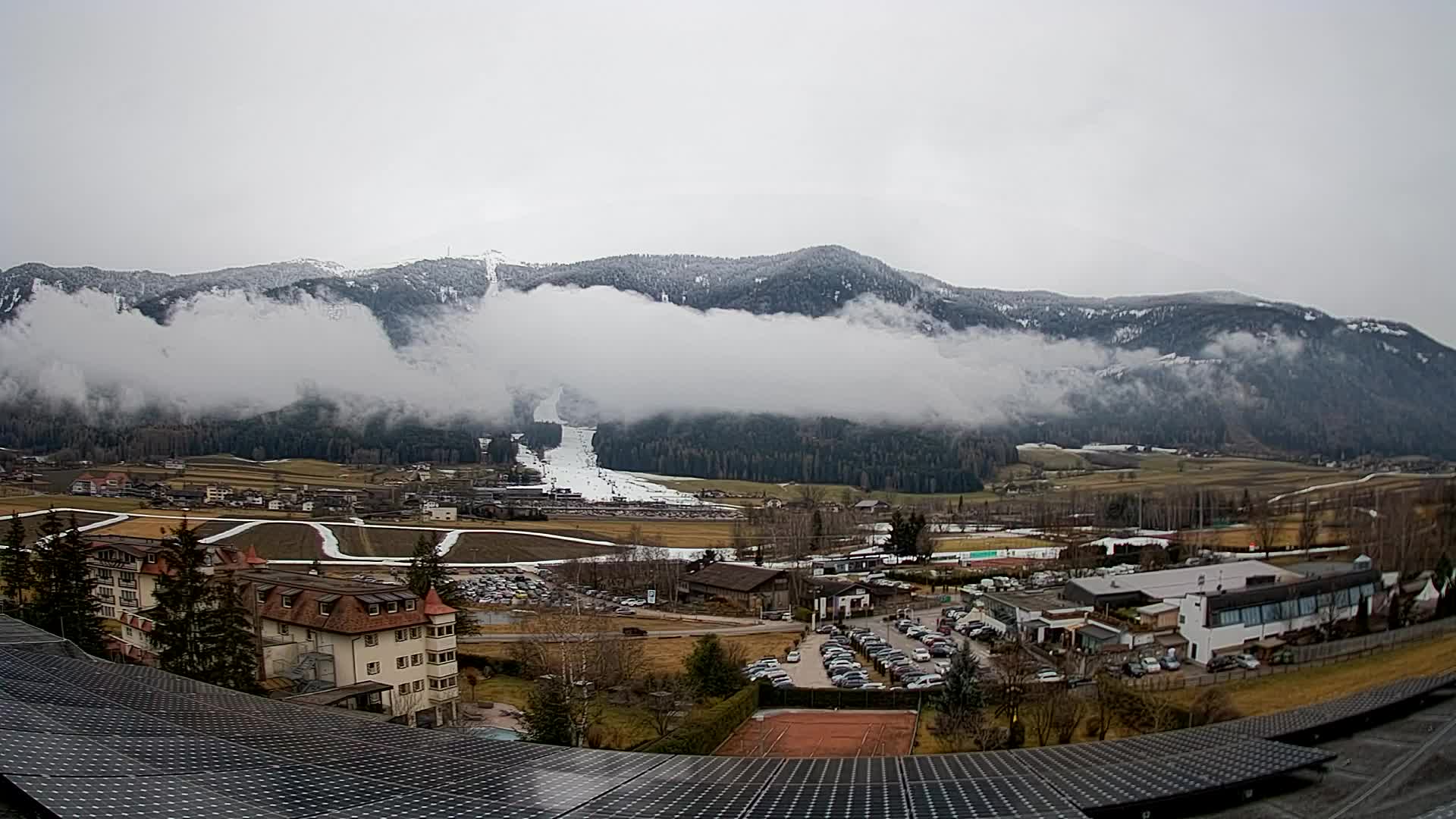 Spletna kamera Riscone | Hotel Olympia | Pogled na Kronplatz