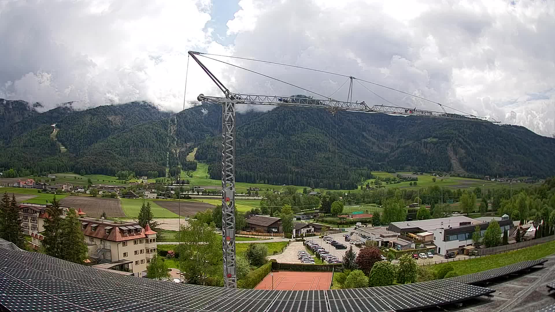 Web kamera Riscone | Hotel Olympia | Pogled na Kronplatz