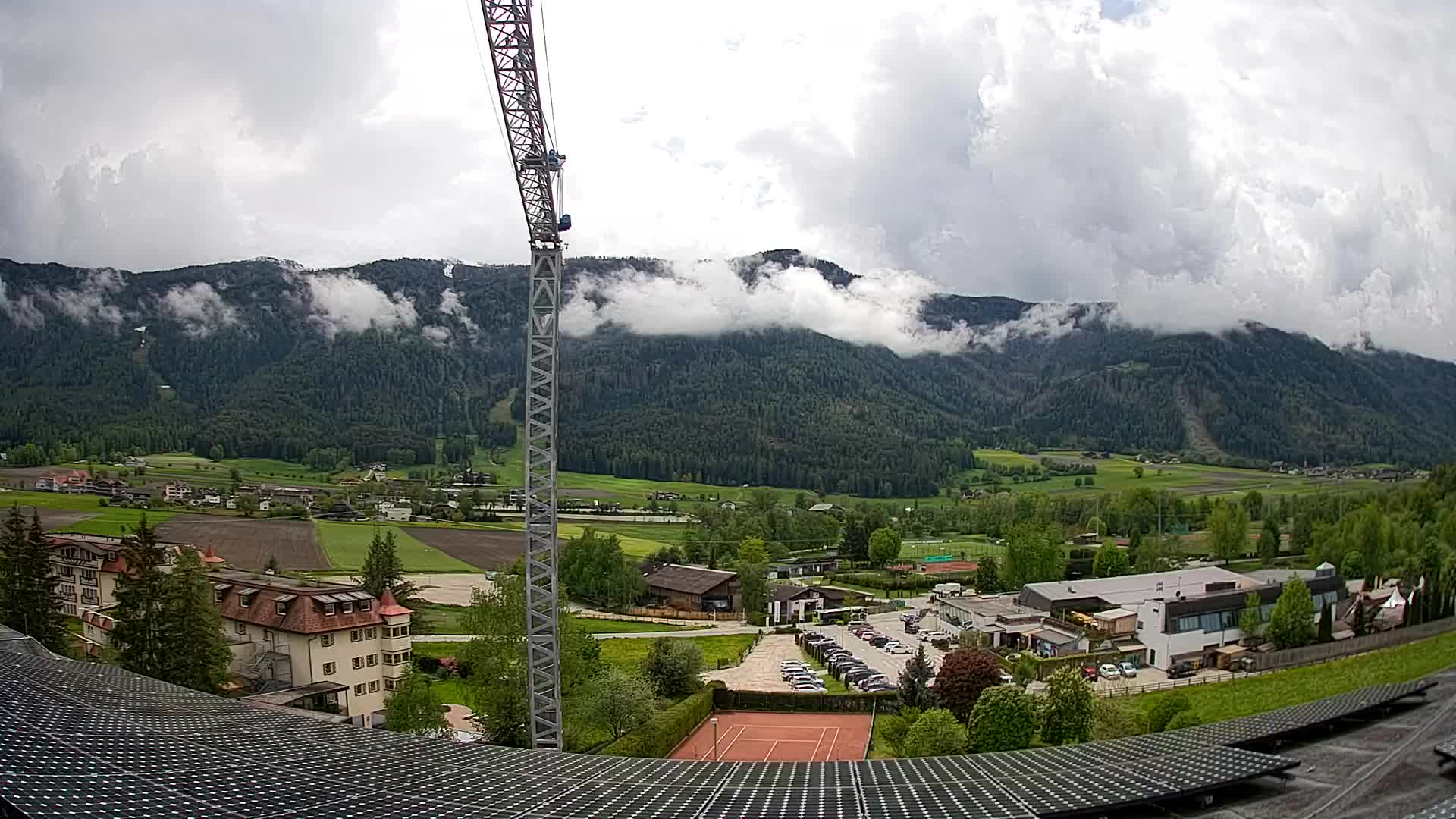 Web kamera Riscone | Hotel Olympia | Pogled na Kronplatz