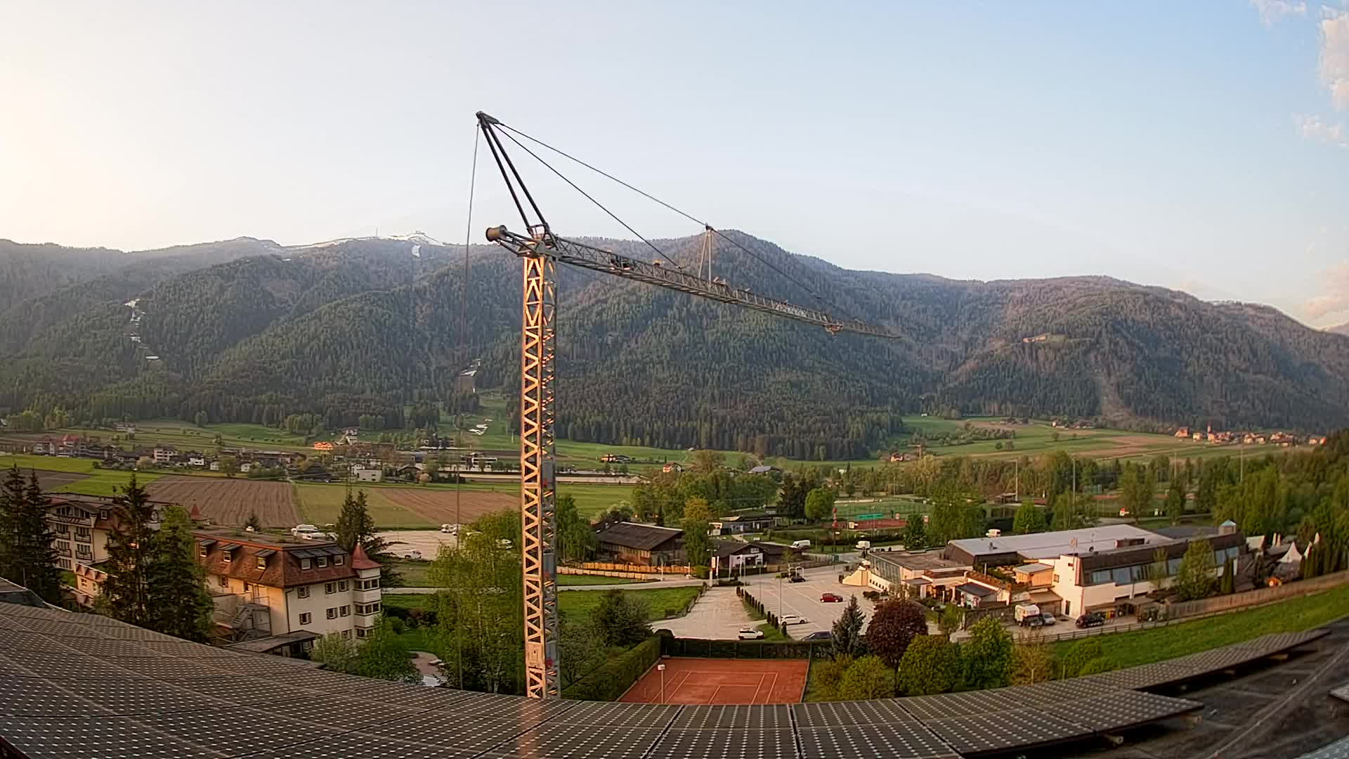 Web kamera Riscone | Hotel Olympia | Pogled na Kronplatz
