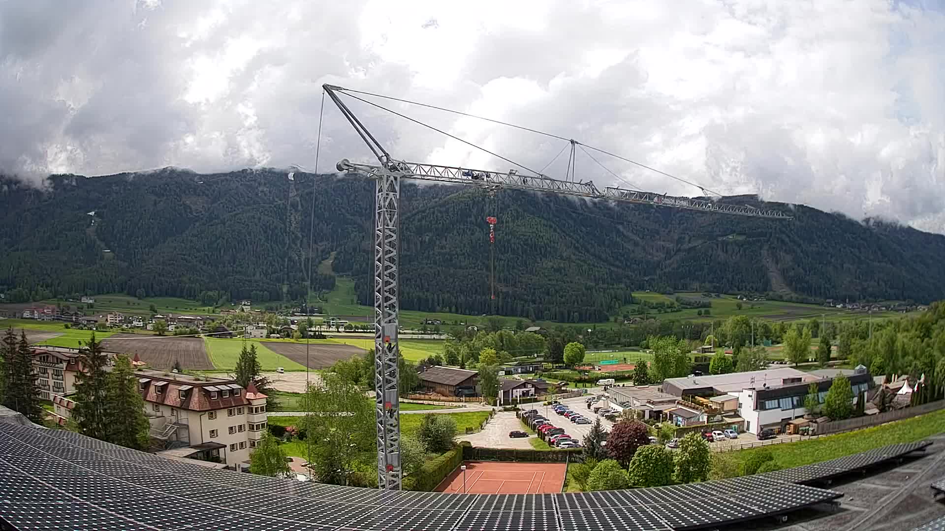 Web kamera Riscone | Hotel Olympia | Pogled na Kronplatz