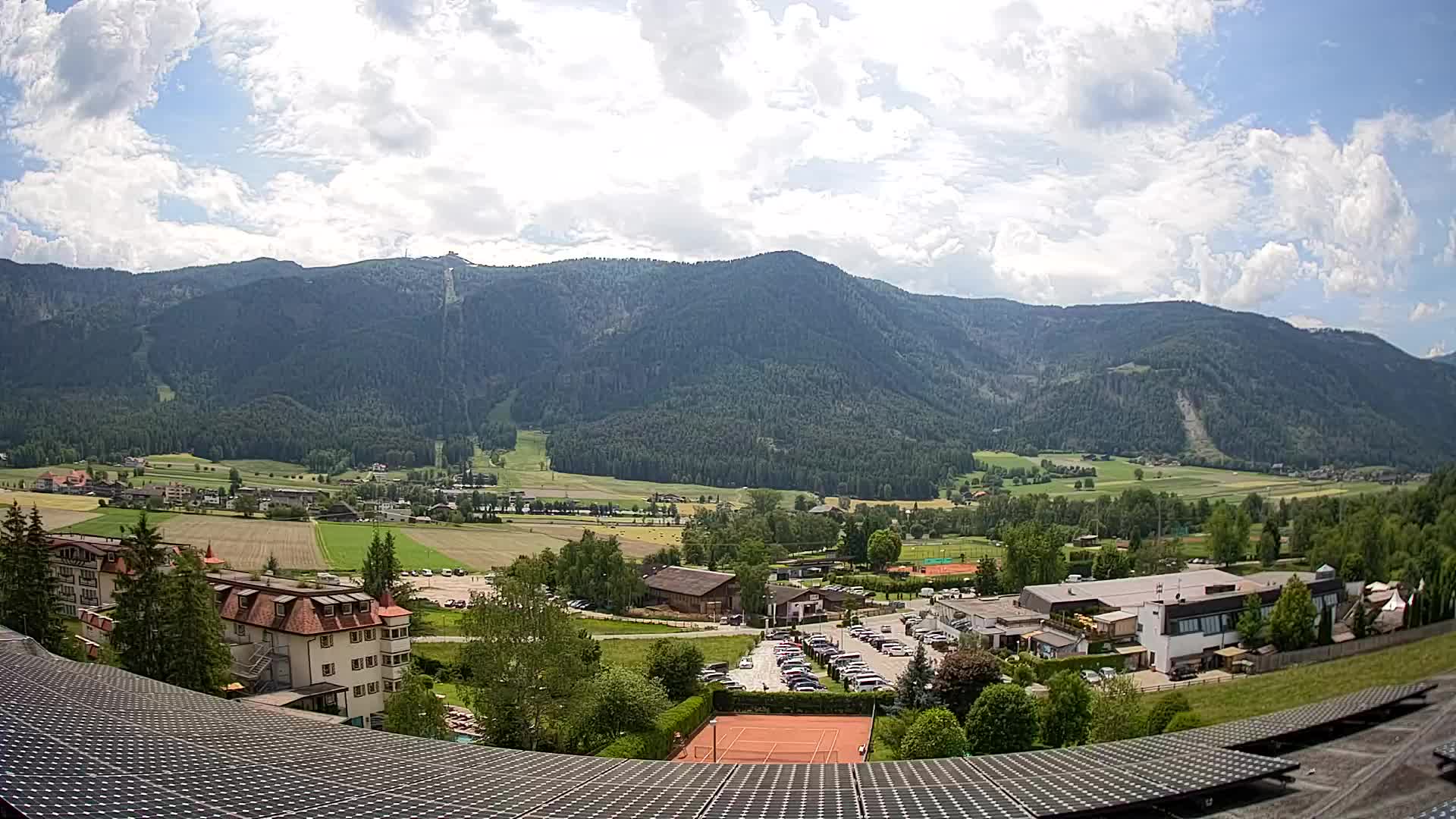 Webcam Riscone | Hotel Olympia | Kronplatz view