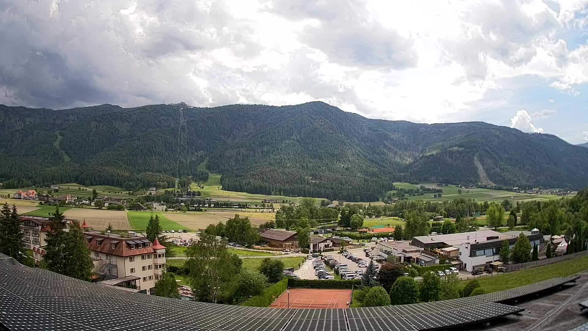 Spletna kamera Riscone | Hotel Olympia | Pogled na Kronplatz