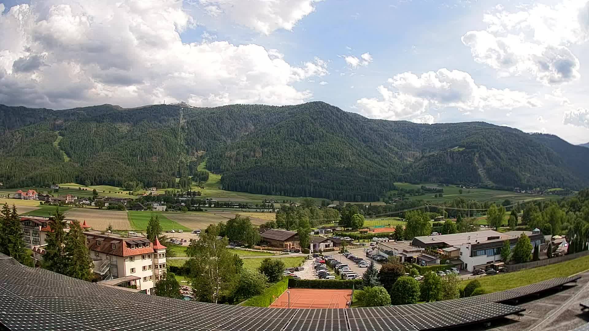 Spletna kamera Riscone | Hotel Olympia | Pogled na Kronplatz